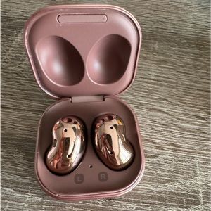 Samsung wireless earbuds